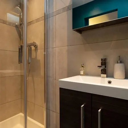 Beautiful Cosy, Modern In Centre Lejlighed